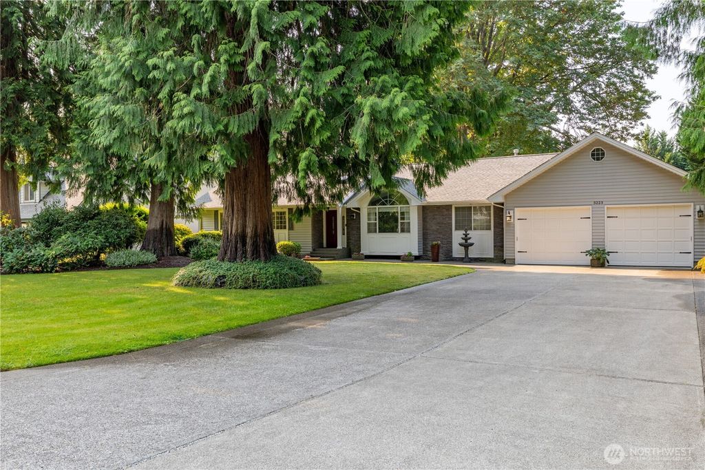 3223 Donnelly Drive SE, Olympia, WA 98501