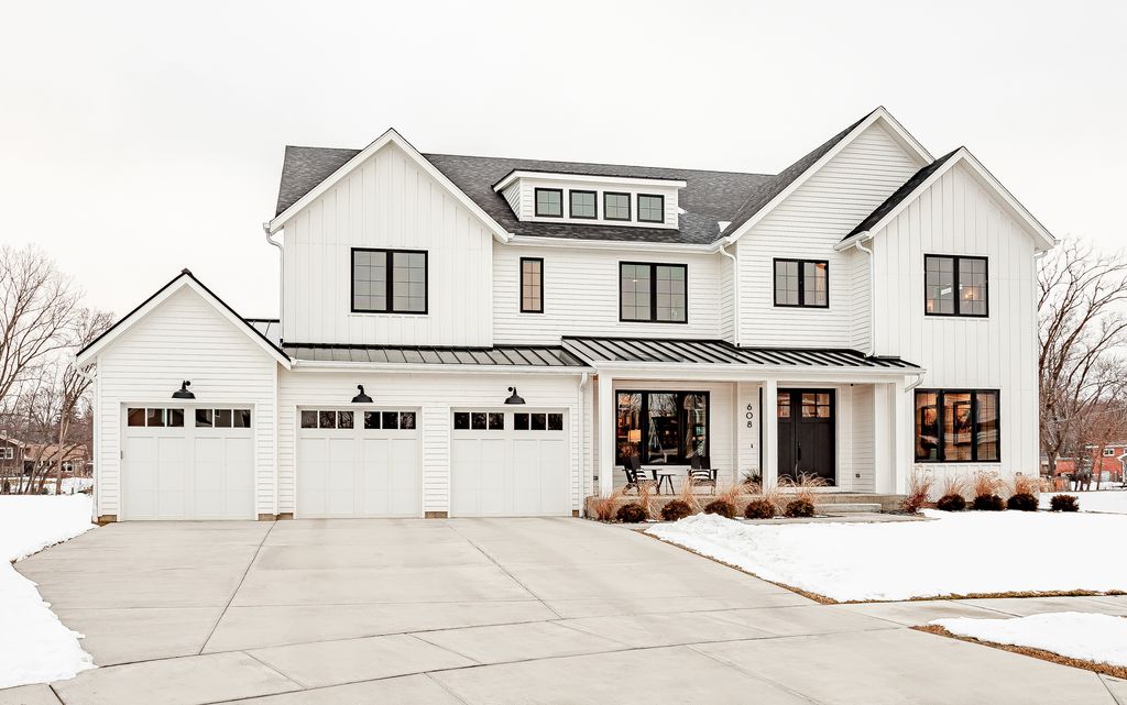 824 W Dorchester Street, Palatine, IL 60067