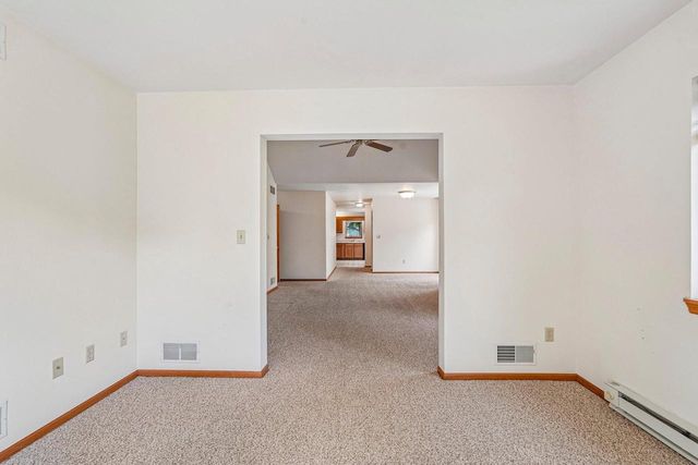 7017 W Hummingbird COURT, Milwaukee, WI 53223