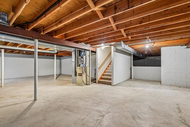 7017 W Hummingbird COURT, Milwaukee, WI 53223