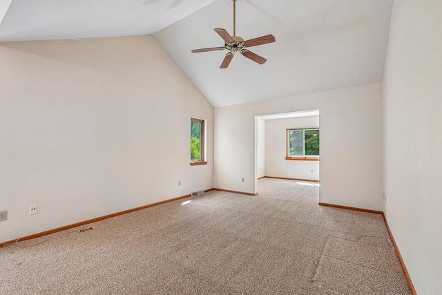 7017 W Hummingbird COURT, Milwaukee, WI 53223