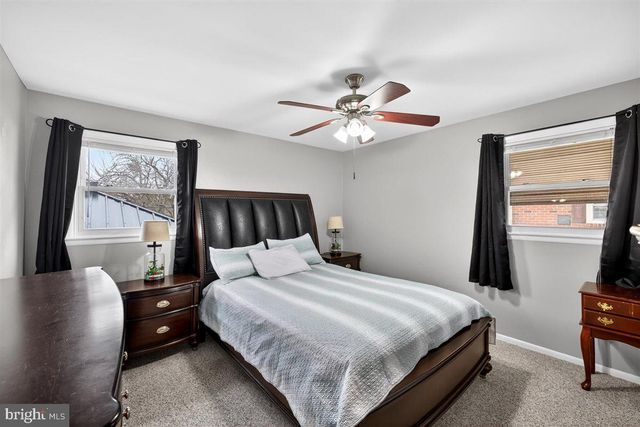 227 PAYNTER DR, Wilmington, DE 19804