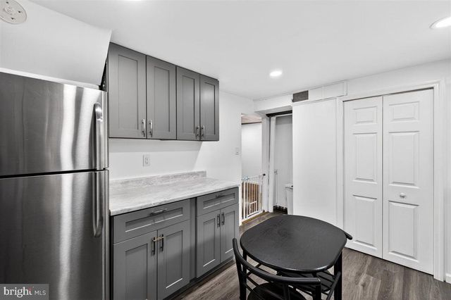 227 PAYNTER DR, Wilmington, DE 19804