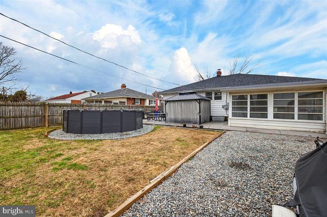 227 PAYNTER DR, Wilmington, DE 19804