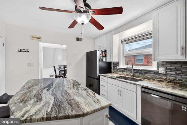 227 PAYNTER DR, Wilmington, DE 19804