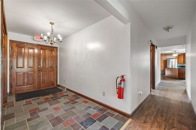 140 Greendale Dr, Hempfield Twp, PA 15601