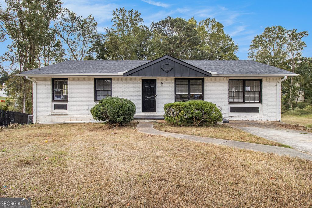 7053 Eunice Drive, Riverdale, GA 30274