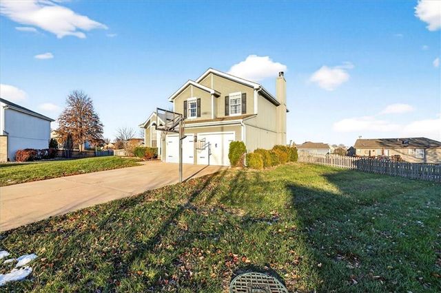 7916 NE 107th Terrace, Kansas City, MO 64157