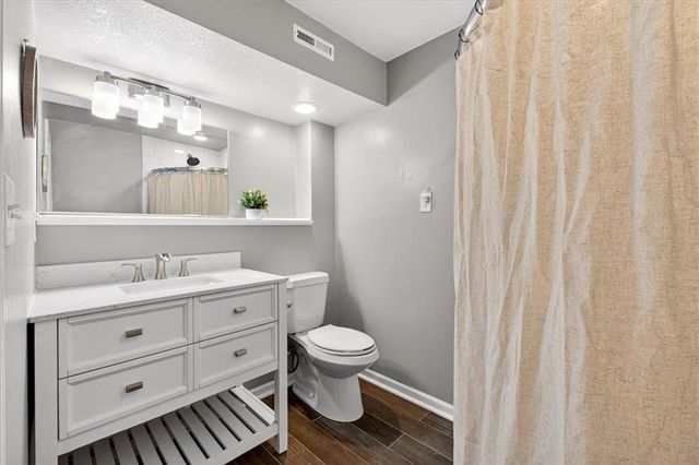 7916 NE 107th Terrace, Kansas City, MO 64157