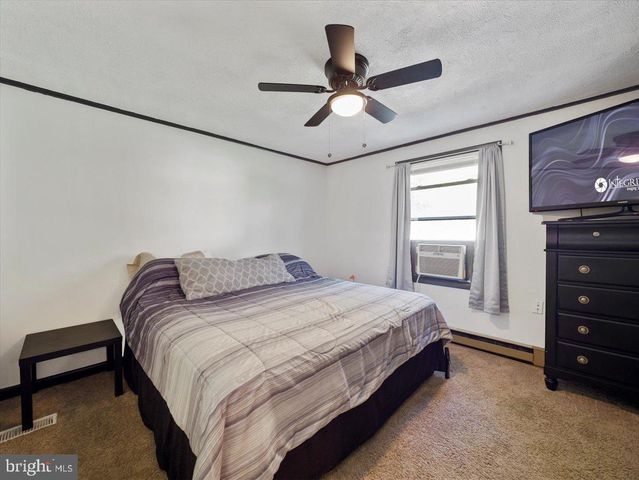 2731 JACK RD, Chambersburg, PA 17202