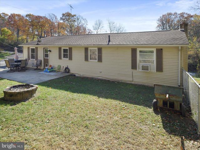 2731 JACK RD, Chambersburg, PA 17202