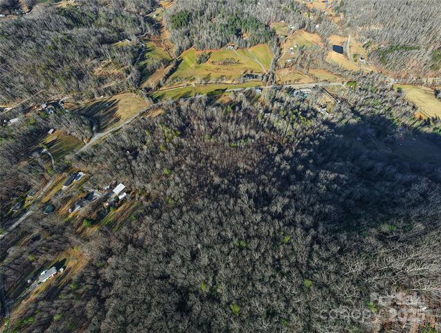 99999 Hoopers Creek Road, Fletcher, NC 28732