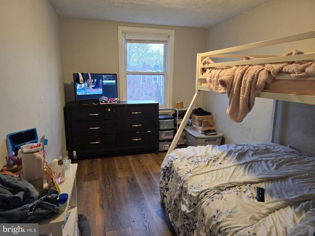 229 W 22ND ST, Chester, PA 19013