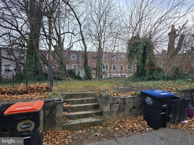 229 W 22ND ST, Chester, PA 19013