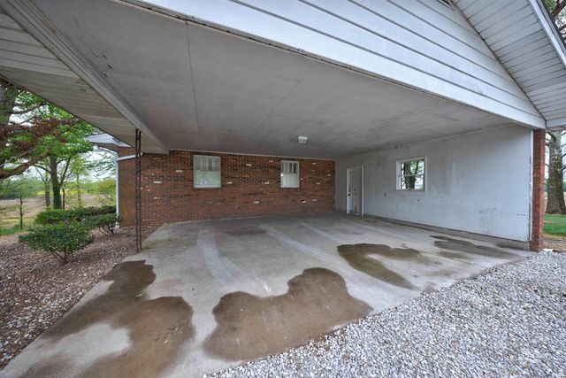 2674 W 750 S, Huntingburg, IN 47542