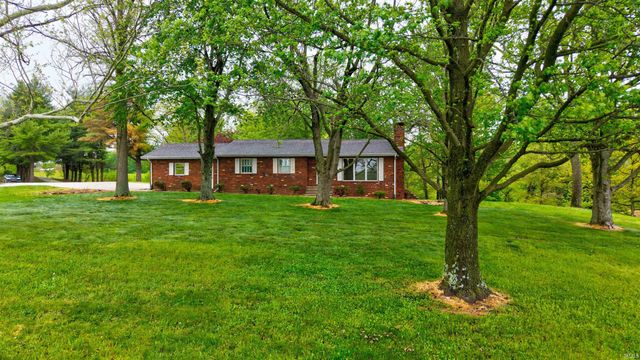 2674 W 750 S, Huntingburg, IN 47542