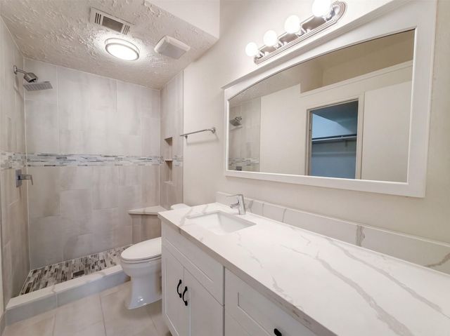 19858 Laurel Trail Drive, Cypress, TX 77433
