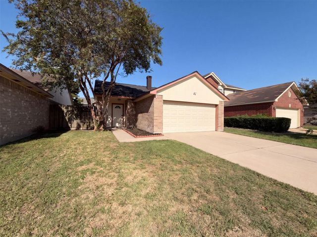 19858 Laurel Trail Drive, Cypress, TX 77433