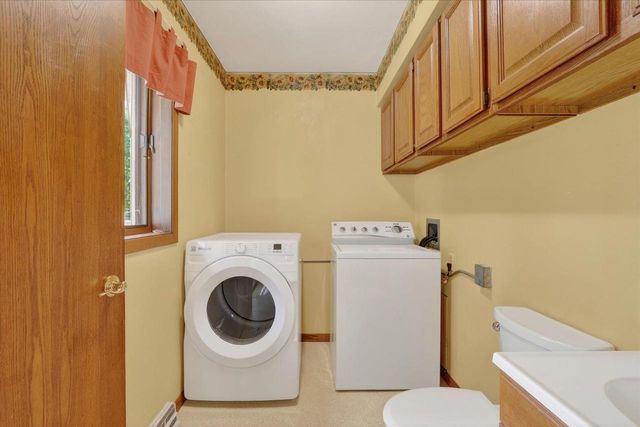 2113 Yorkshire Drive, Beloit, WI 53511