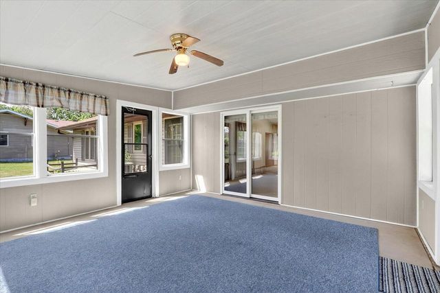 2113 Yorkshire Drive, Beloit, WI 53511