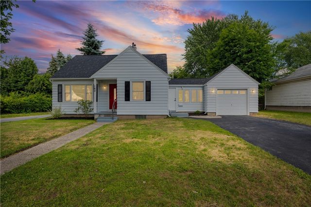 162 Newton Road, Greece, NY 14626