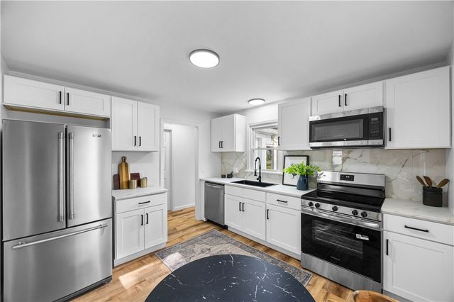 162 Newton Road, Greece, NY 14626