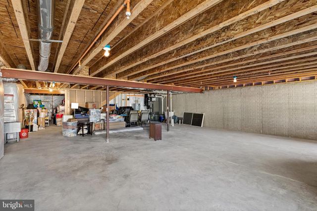 2833 TOWN VIEW CIR, New Windsor, MD 21776