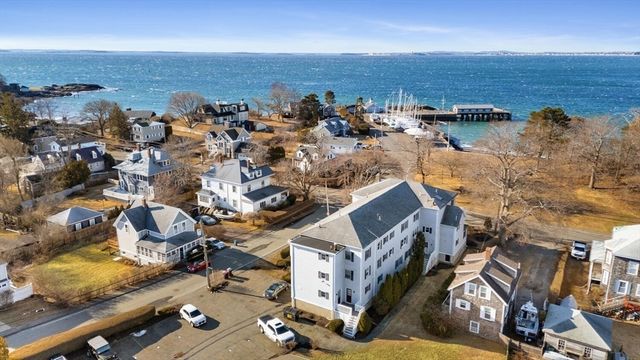 162 Willow Rd 11, Nahant, MA 01908