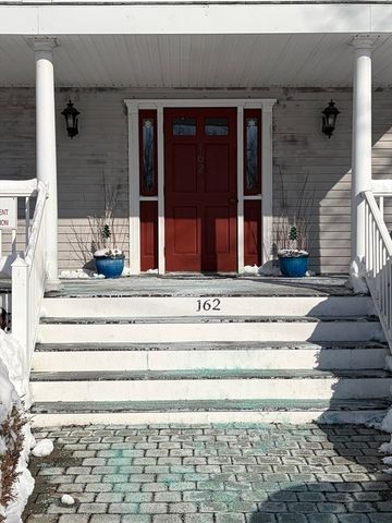 162 Willow Rd 11, Nahant, MA 01908