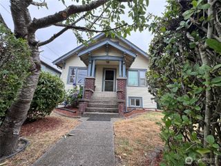 442 Burnett Avenue N, Renton, WA 98057