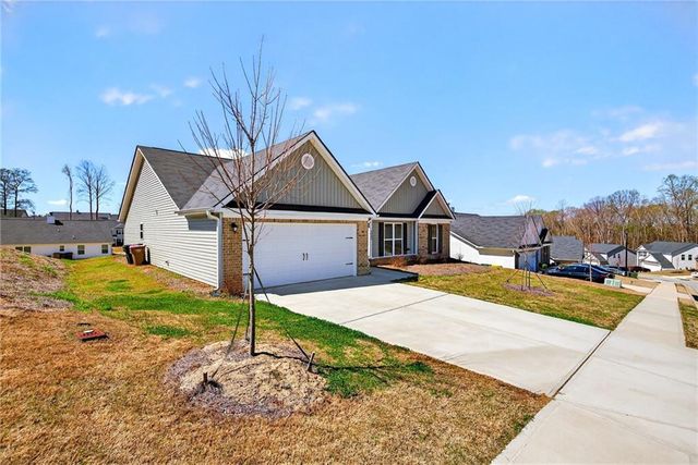 1302 River Mist Circle, Jefferson, GA 30549
