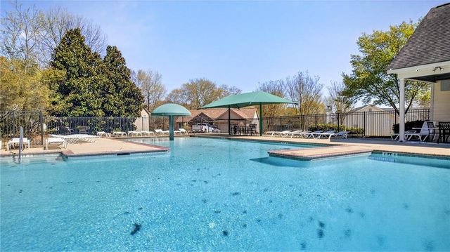 1302 River Mist Circle, Jefferson, GA 30549