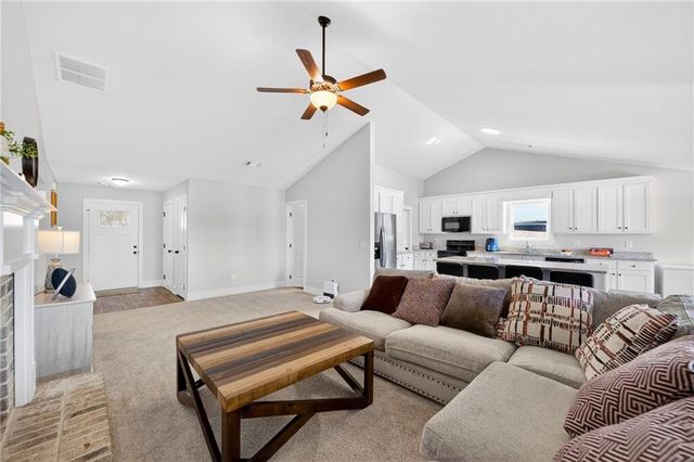 1302 River Mist Circle, Jefferson, GA 30549