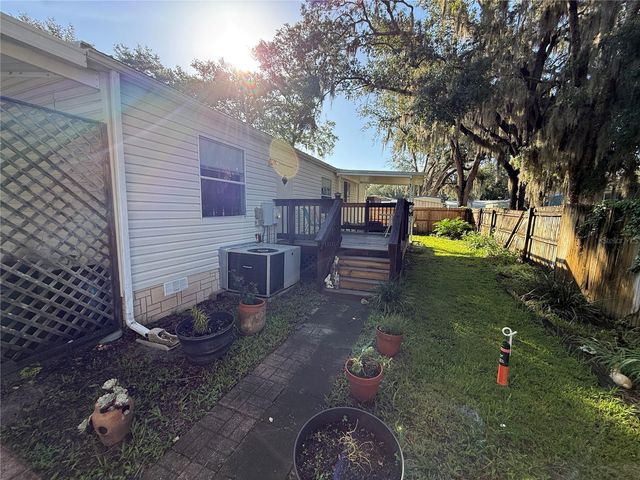 8634 TREASURE ISLAND ROAD, Leesburg, FL 34788