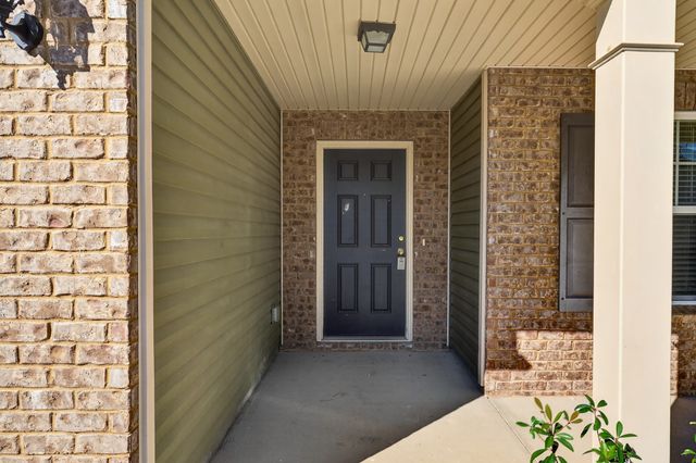 108 Suggs Dr, Lebanon, TN 37087