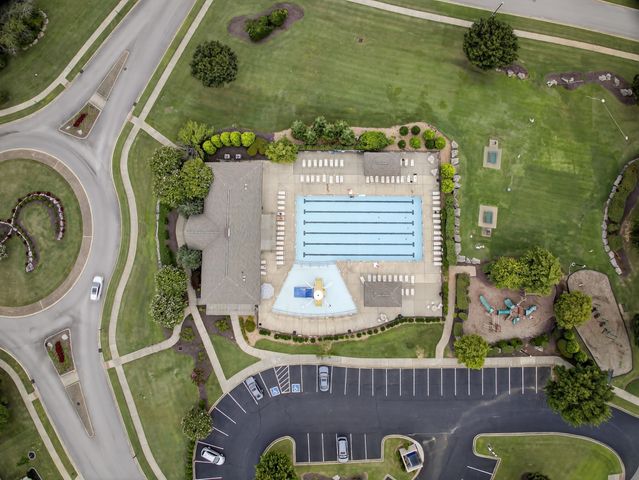 108 Suggs Dr, Lebanon, TN 37087