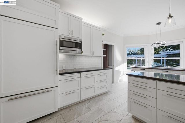 934 Wilmington Way, Redwood City, CA 94062