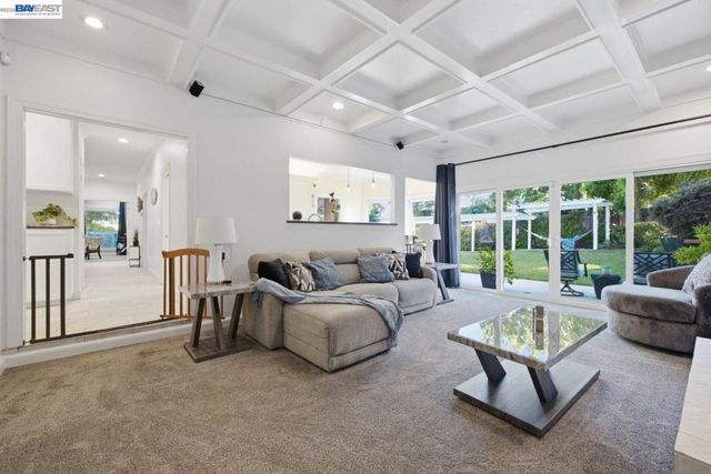 934 Wilmington Way, Redwood City, CA 94062