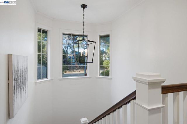 934 Wilmington Way, Redwood City, CA 94062