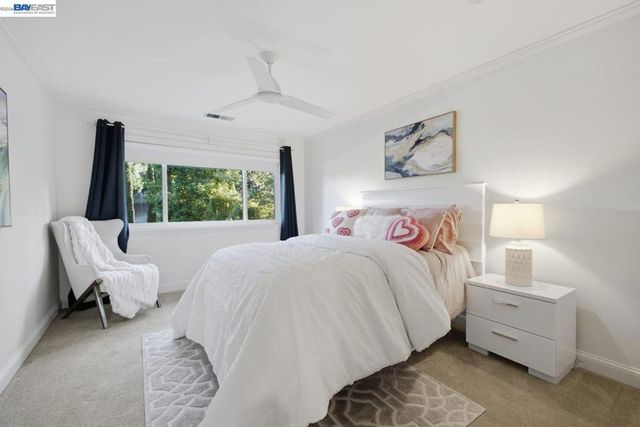 934 Wilmington Way, Redwood City, CA 94062