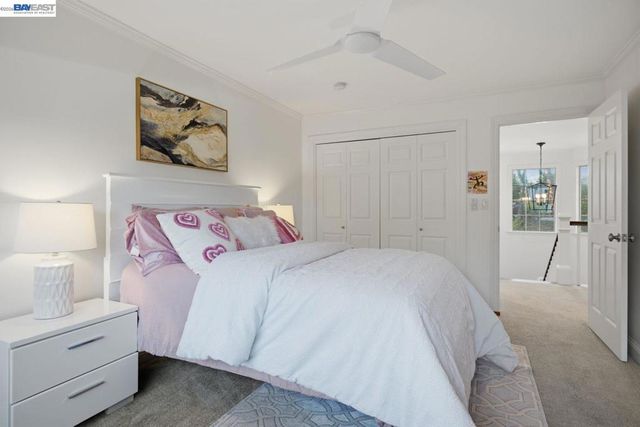 934 Wilmington Way, Redwood City, CA 94062
