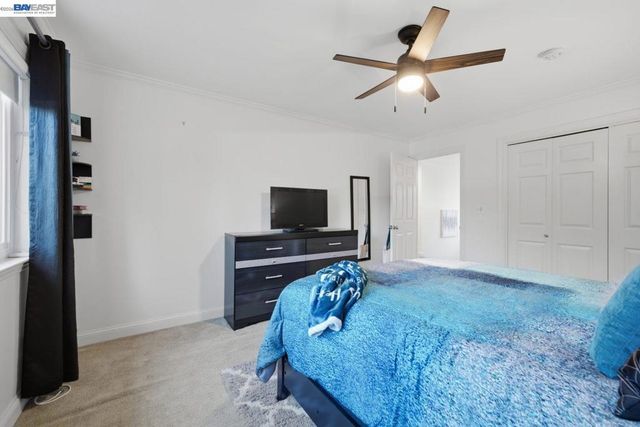 934 Wilmington Way, Redwood City, CA 94062
