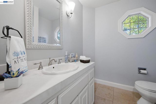 934 Wilmington Way, Redwood City, CA 94062