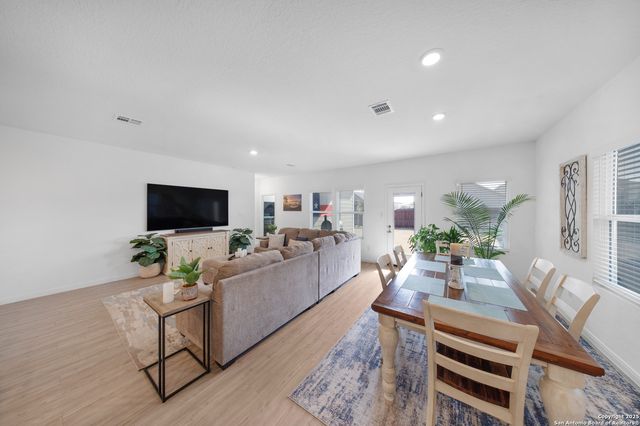 2425 Vesper, New Braunfels, TX 78130