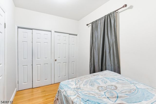 431 E Jersey St, Elizabeth City, NJ 07206