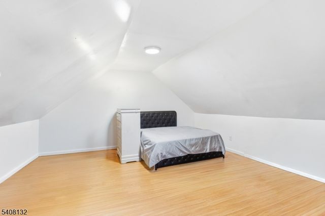 431 E Jersey St, Elizabeth City, NJ 07206