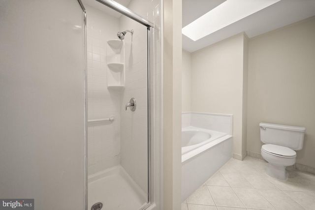 2711 MUSTANG DR, Herndon, VA 20171