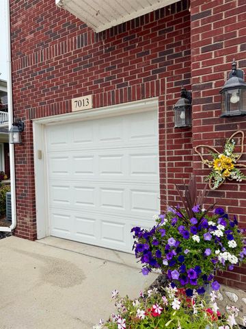 7013 Boulder Pointe Drive, Washington Twp, MI 48094