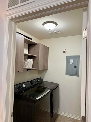7013 Boulder Pointe Drive, Washington Twp, MI 48094