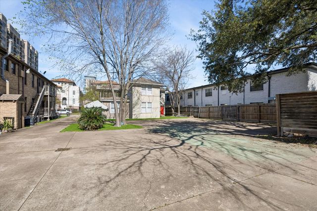 1603 Oakdale Street, Houston, TX 77004